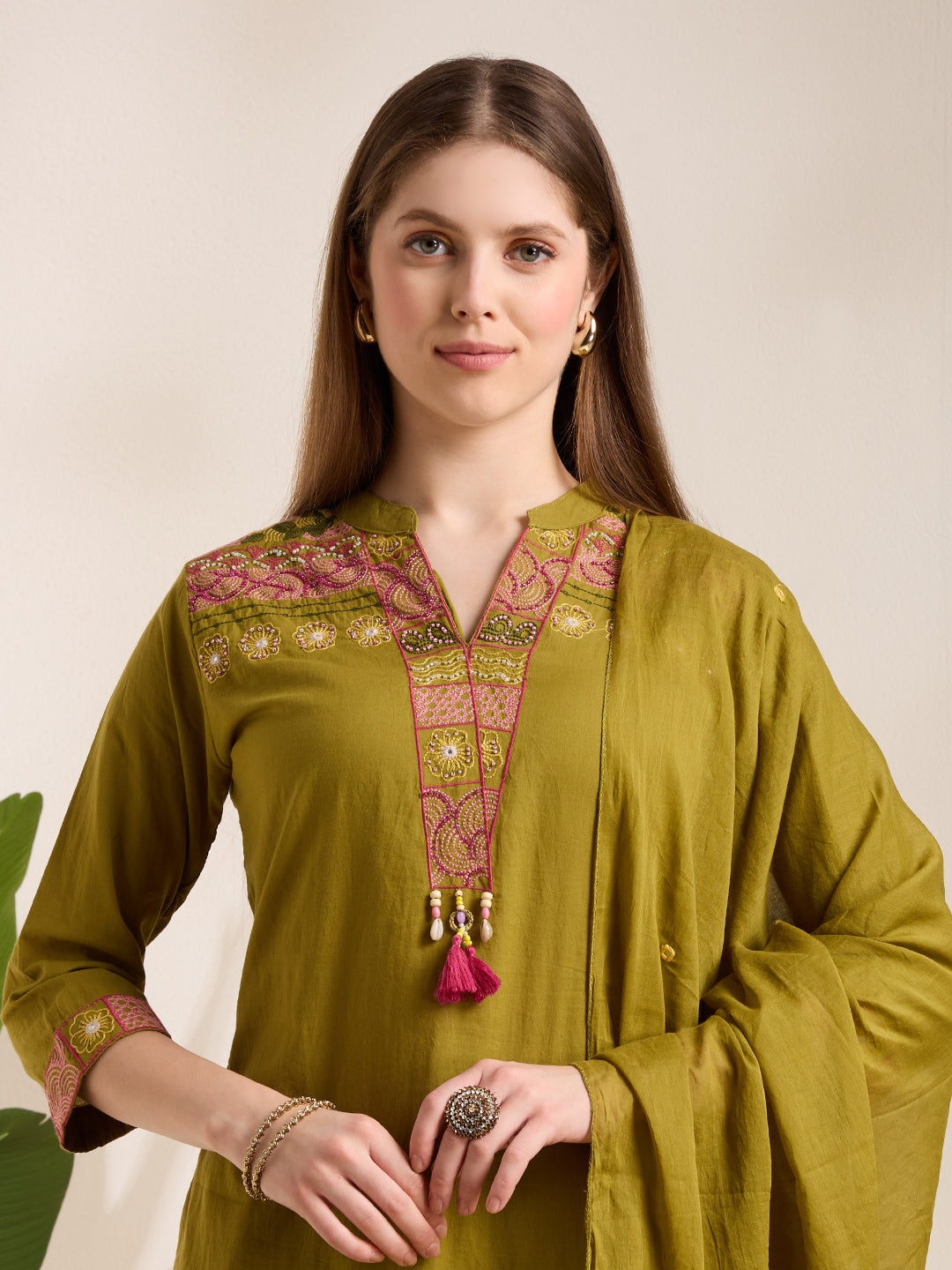 Solid Floral Embroidered Straight Kurta with Pant & Dupatta - Green