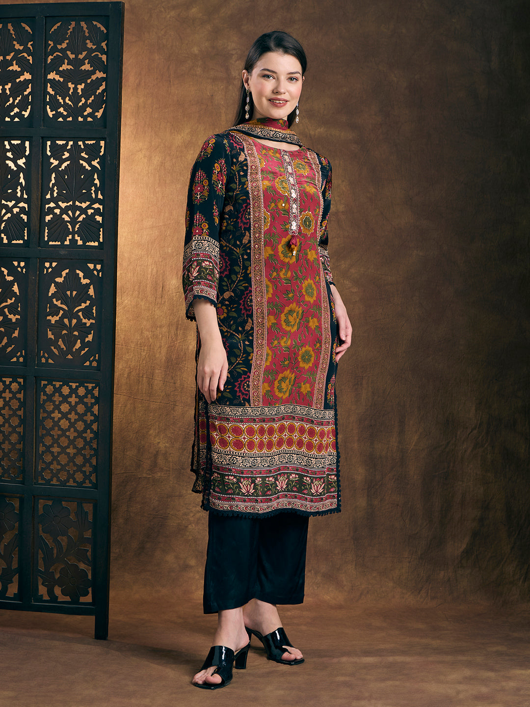 Ethnic Ikat Printed Straight Kurta with Pant & Dupatta - Black