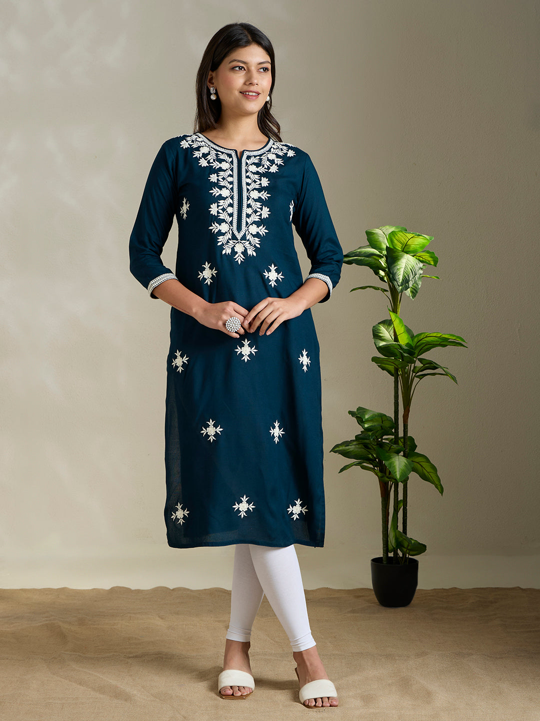 Solid Floral Chikankari Embroidered Straight Fit Kurta - Teal