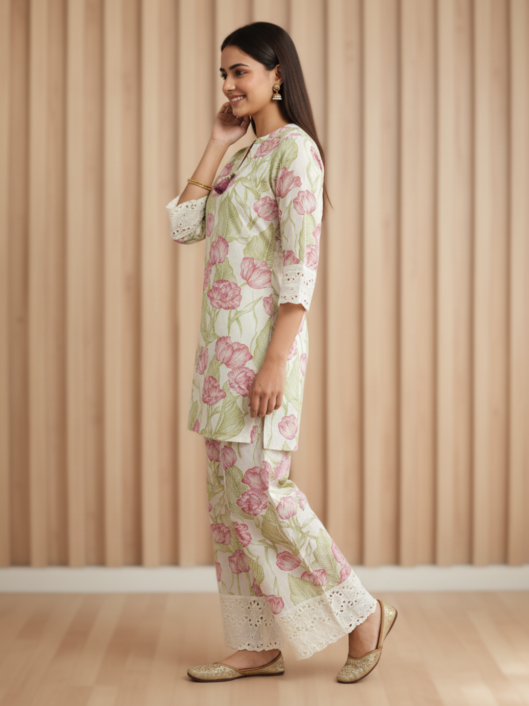 Floral Printed Lace Detailed Straight Kurta with Pant - Pastel Green