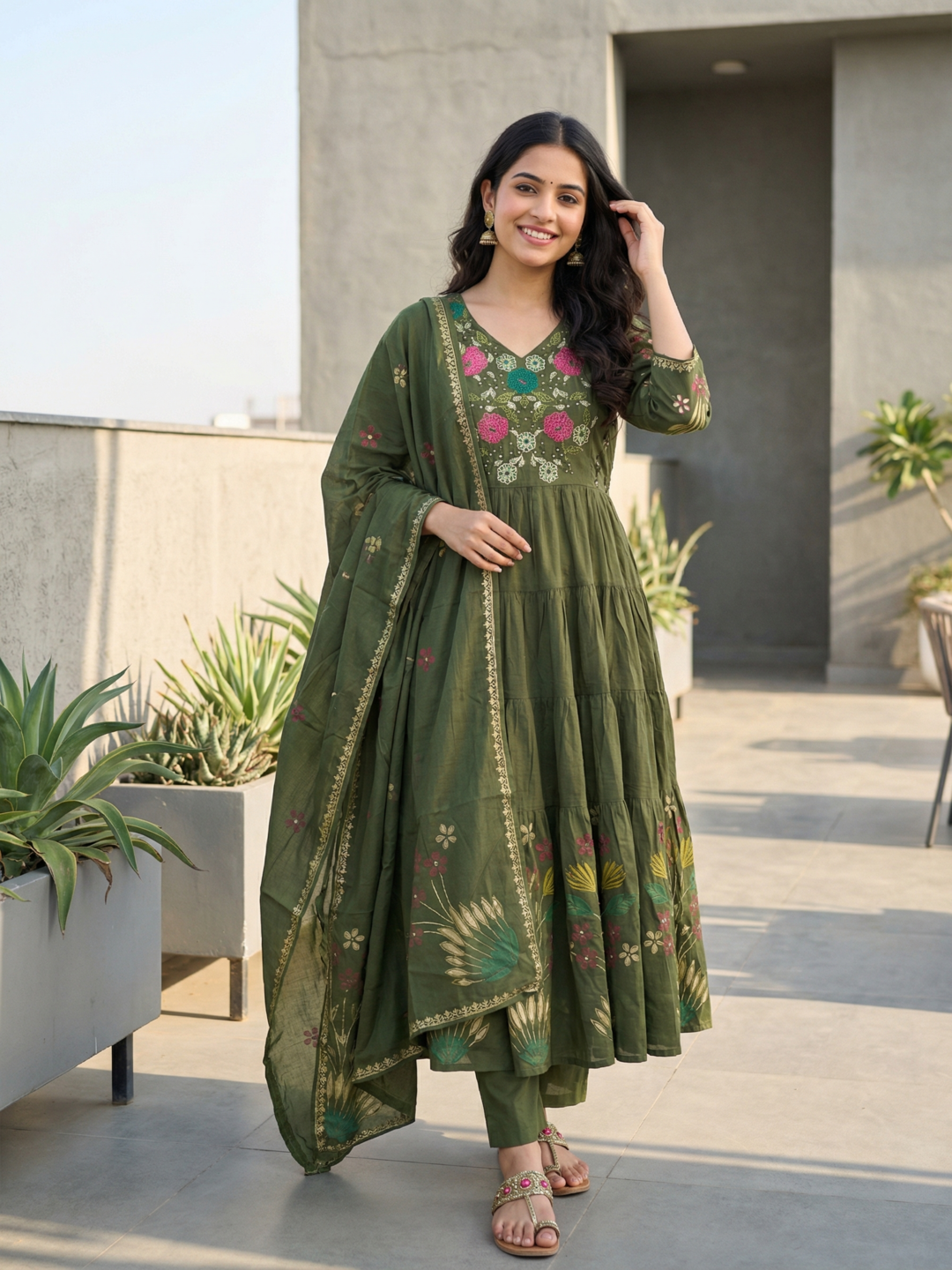 Floral Printed & Solid Embroidered A-Line Kurta with Pant & Dupatta - Green