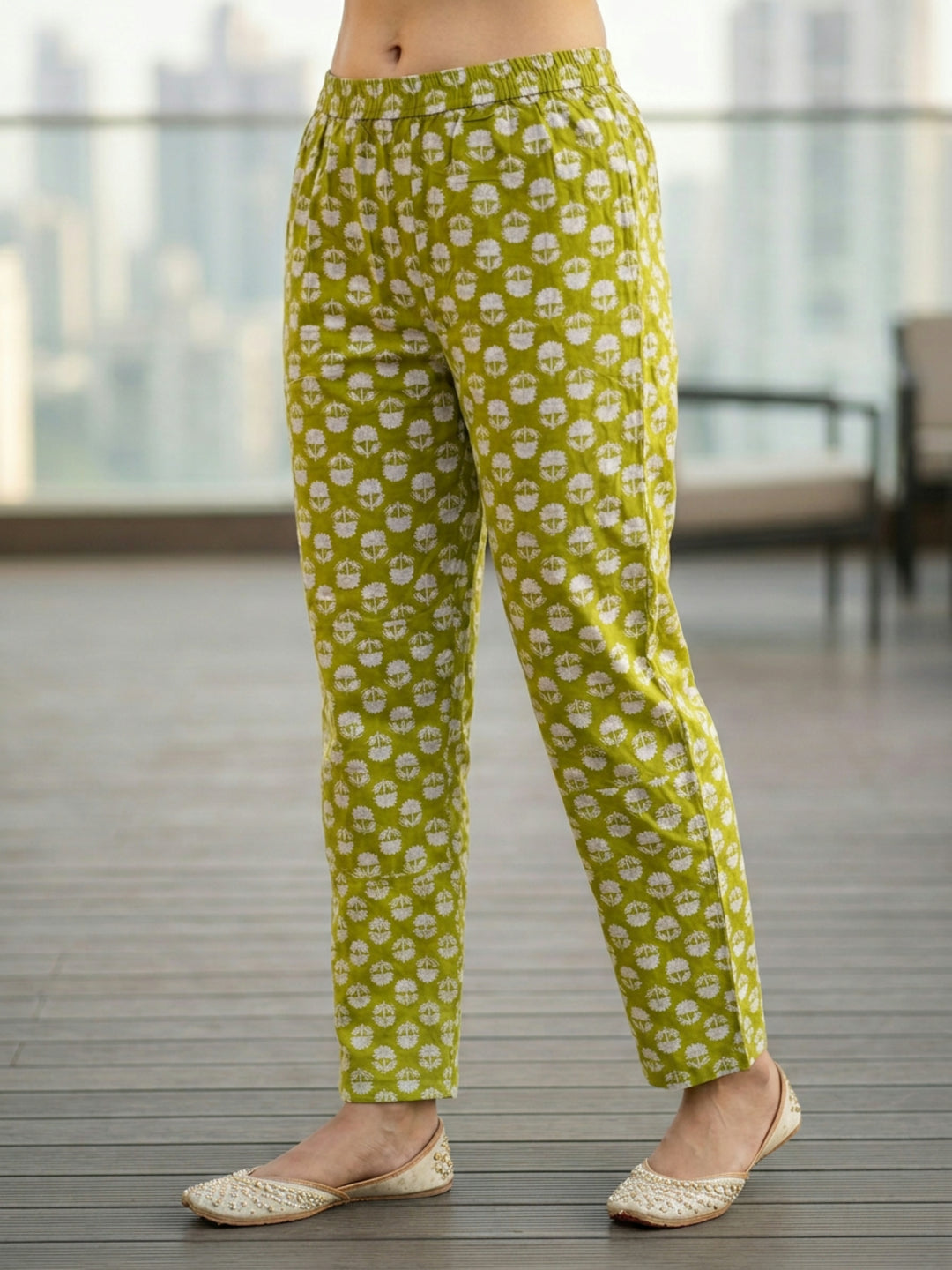 Floral Printed Embellished Straight Kurta with Pant & Dupatta - Green