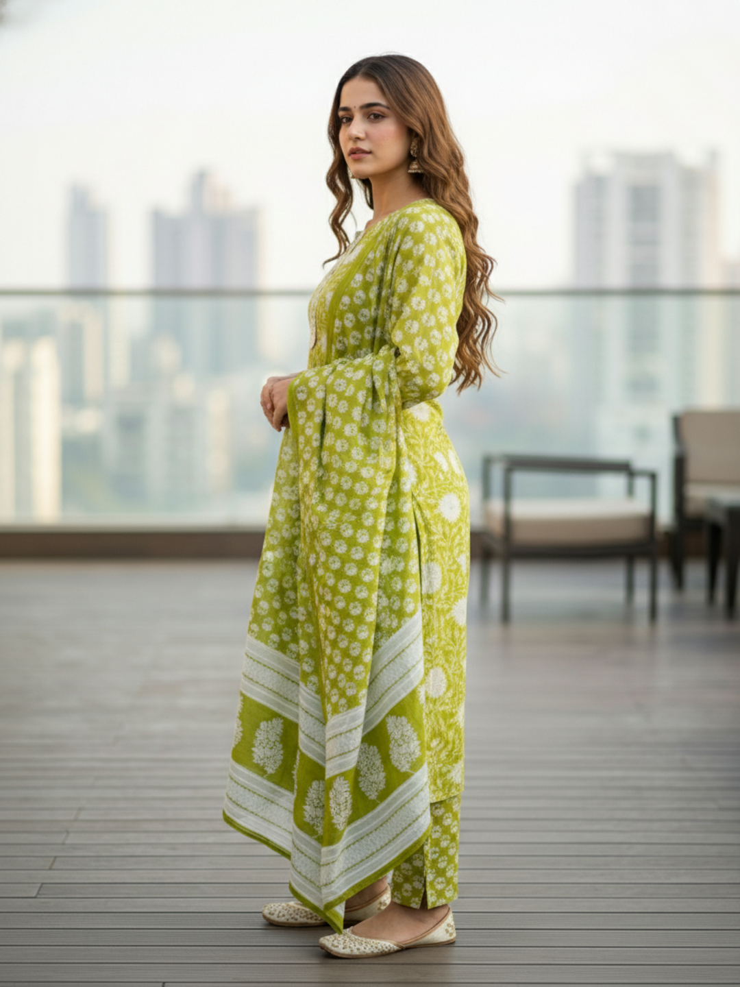 Floral Printed Embellished Straight Kurta with Pant & Dupatta - Green