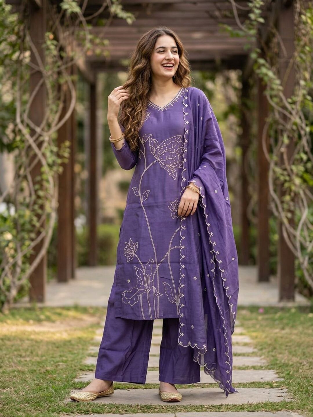 Solid Threadwork Embroidered Straight Kurta with Palazzo & Dupatta - Lavender
