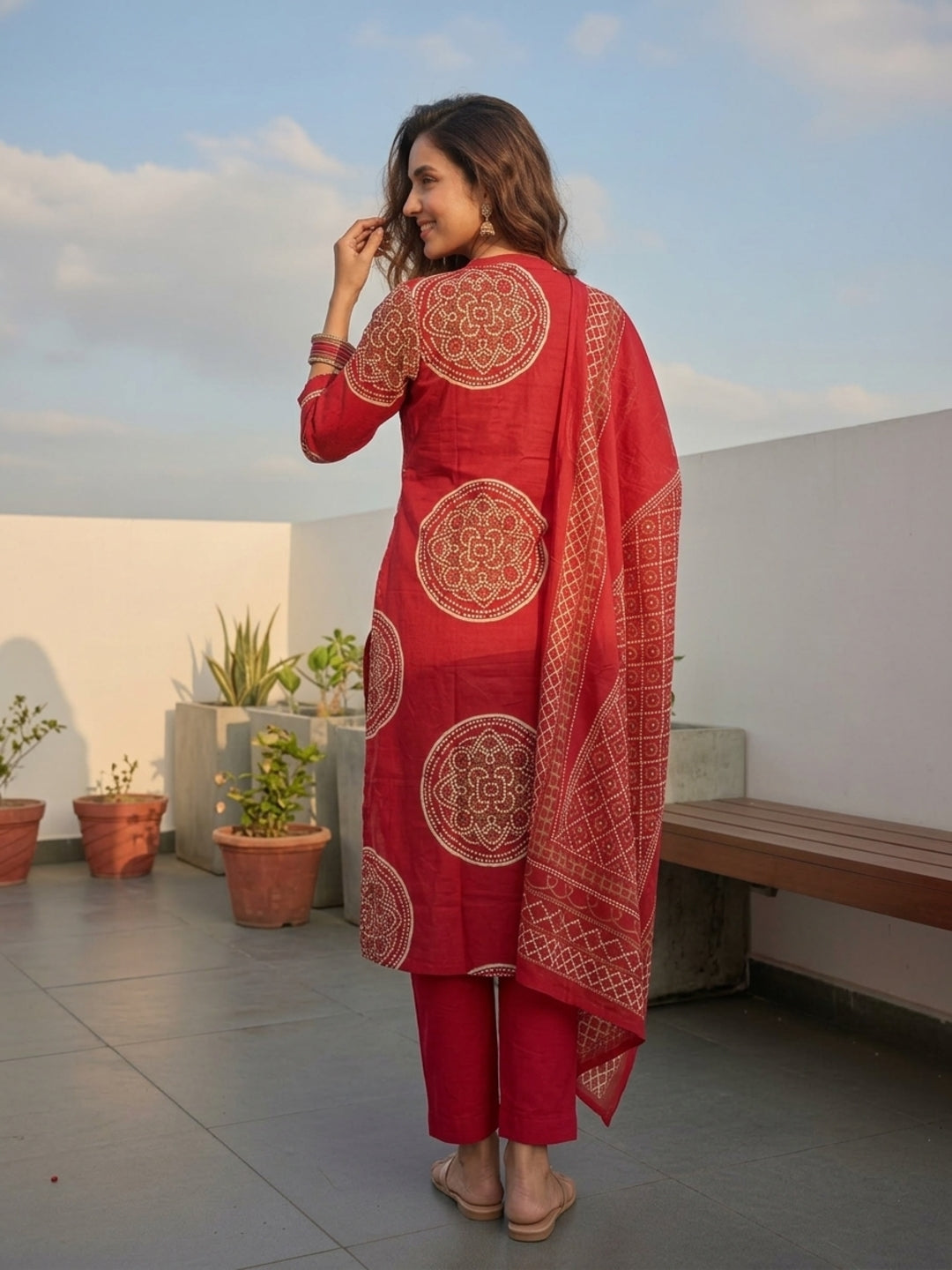 Bandhani Printed Straight Kurta with Pant & Dupatta - Red