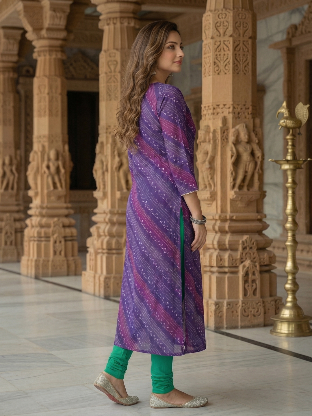 Ethnic Bandhani Printed & Embroidered Straight Fit Kurta - Purple
