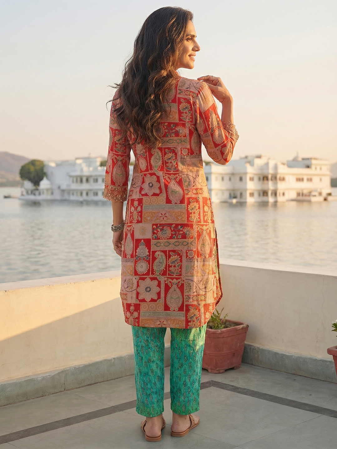 Ethnic Floral Printed & Embroidered Straight Fit Kurta - Red
