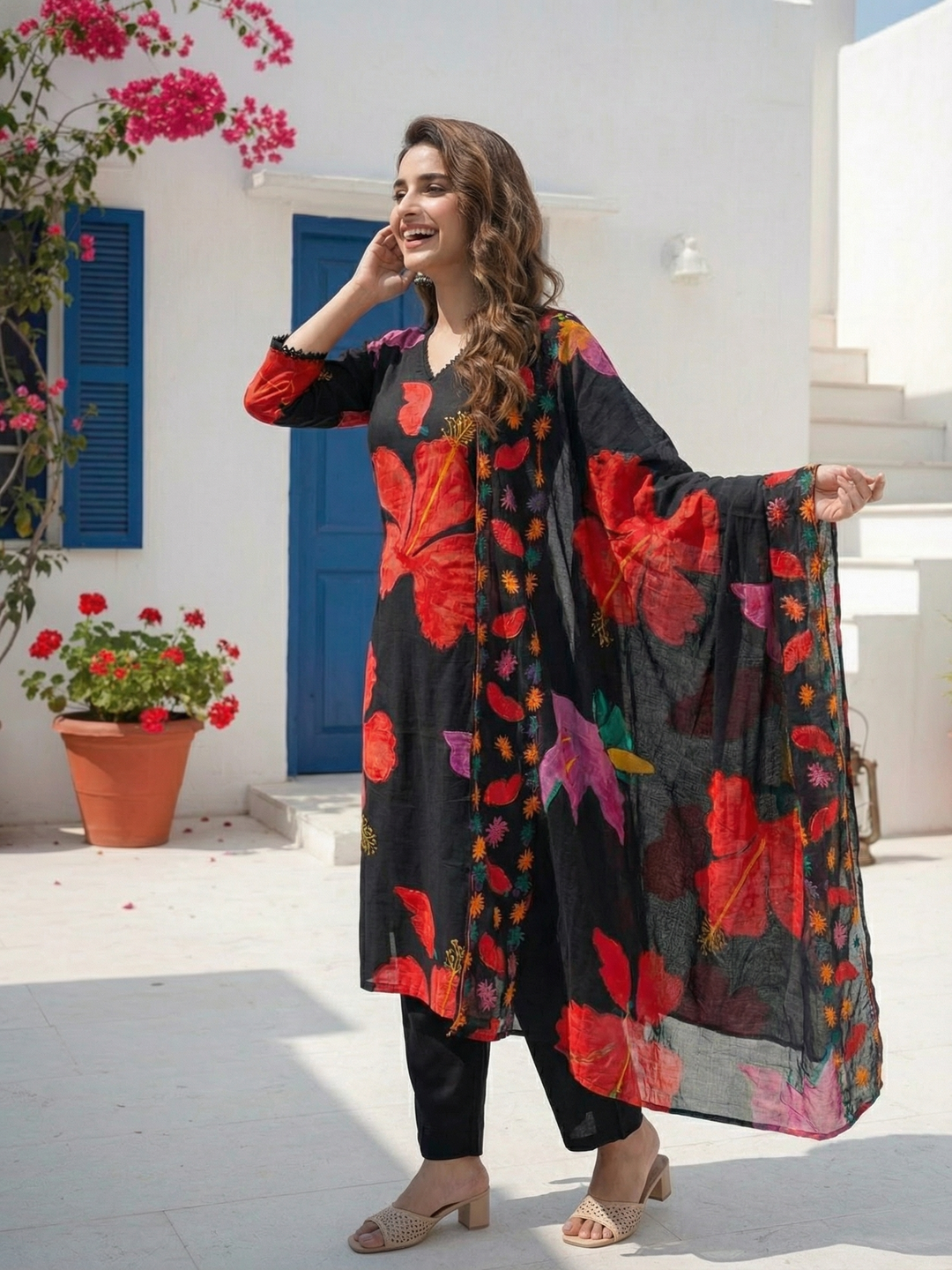 Abstract Floral Printed Straight Kurta with Pant & Dupatta - Black