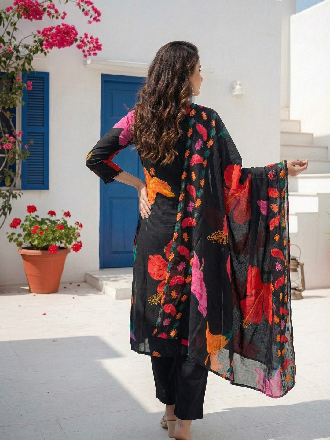 Abstract Floral Printed Straight Kurta with Pant & Dupatta - Black
