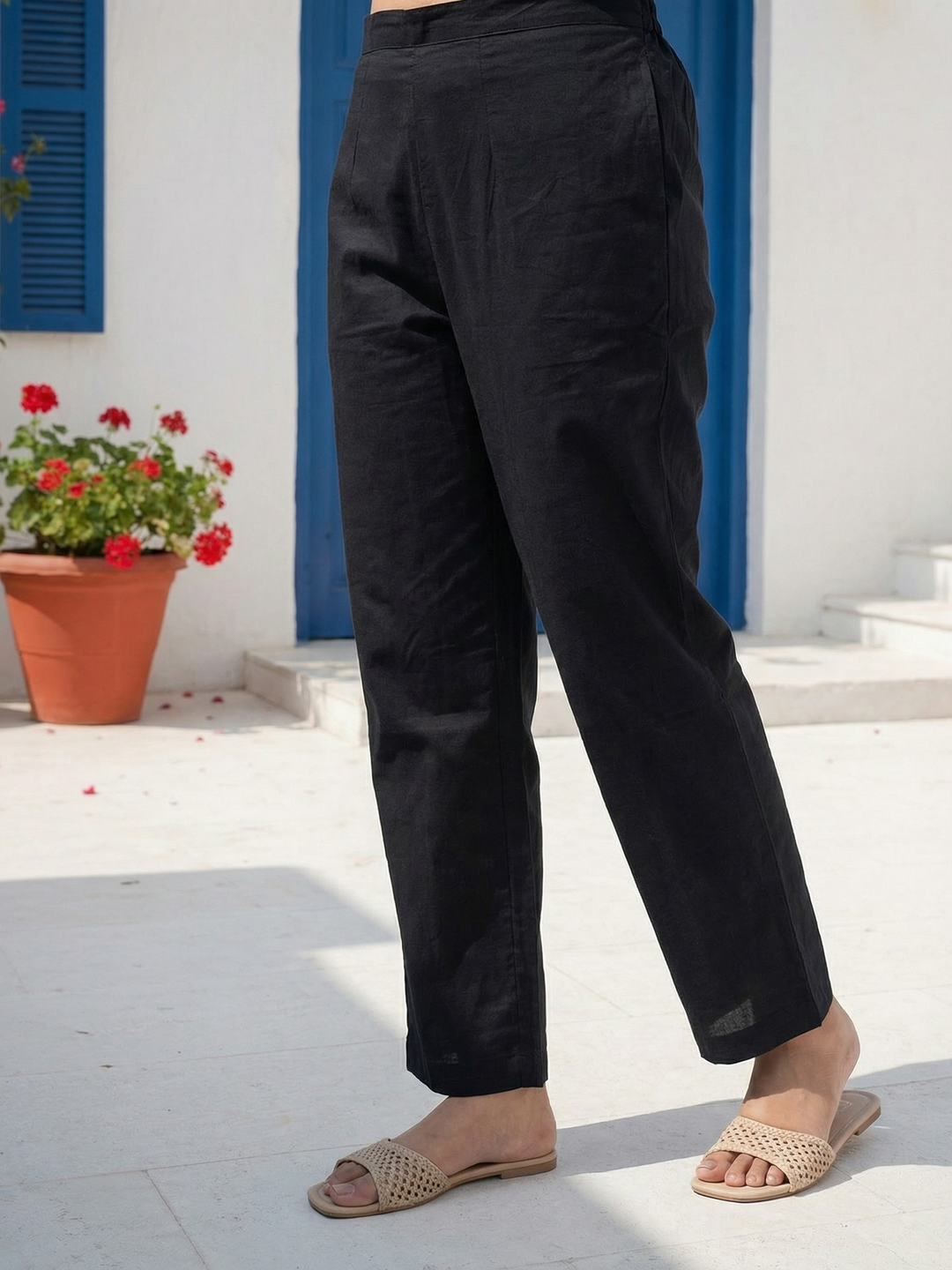 Abstract Floral Printed Straight Kurta with Pant & Dupatta - Black