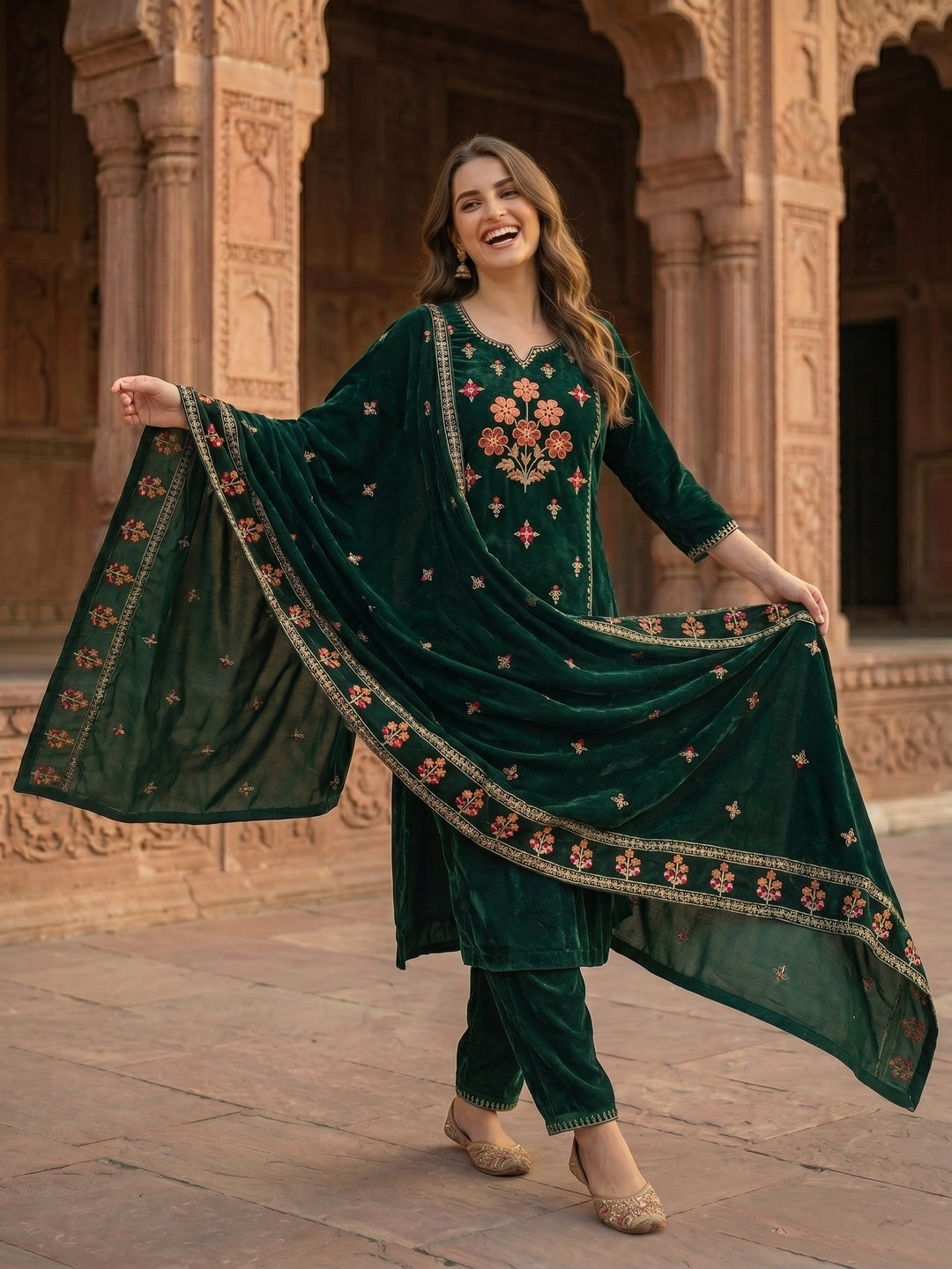Floral Embroidered Straight Kurta with Pant & Dupatta - Emerald Green