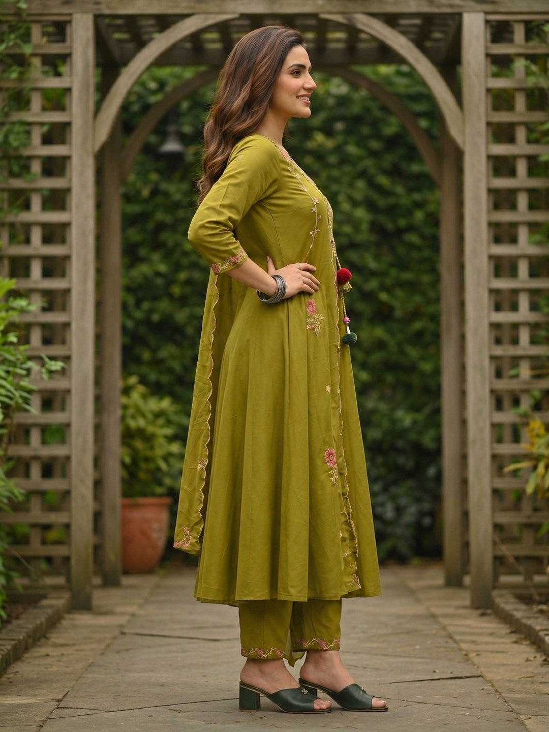 Solid Floral Embroidered Anarkali with Pant & Scalloped Dupatta - Green