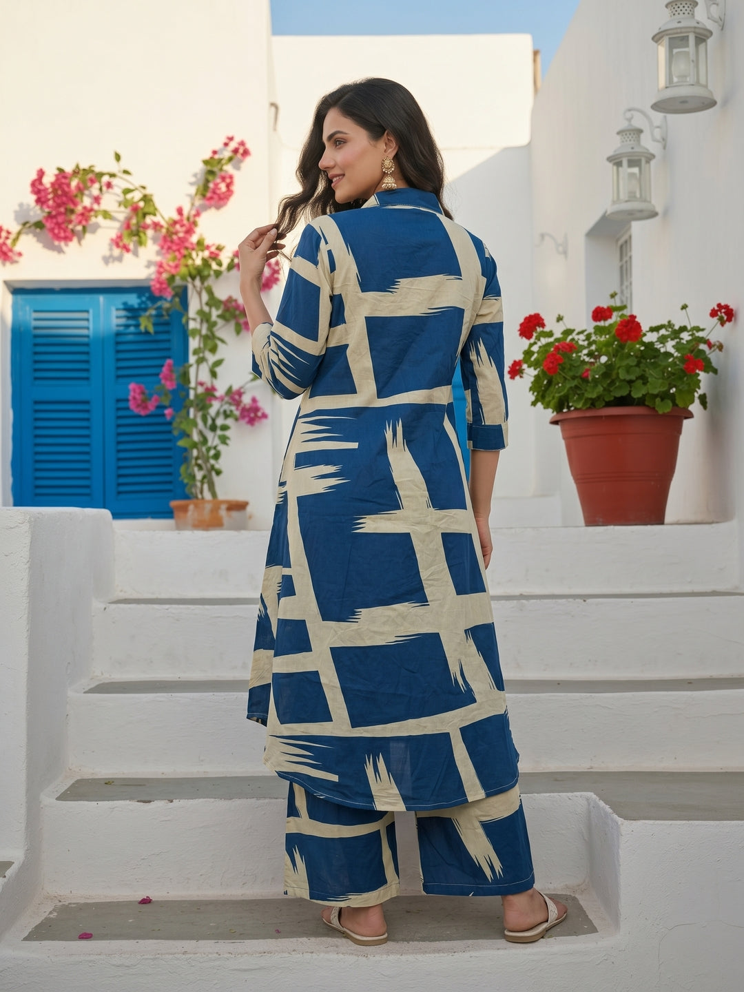 Geometric Abstract Printed A-Line Kurta with Pant- Navy Blue