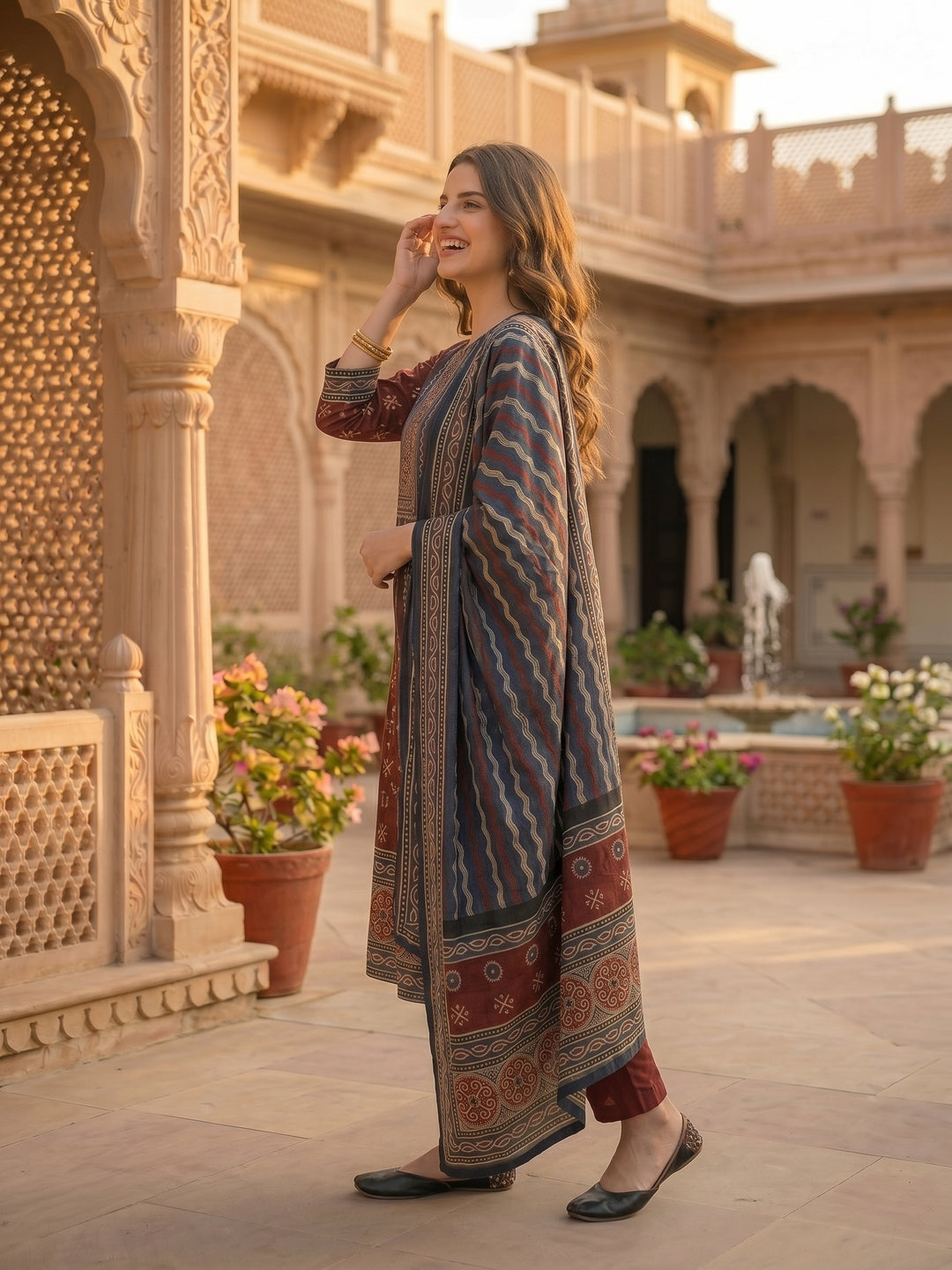Geometric Printed Straight Kurta with Pant & Dupatta - Maroon