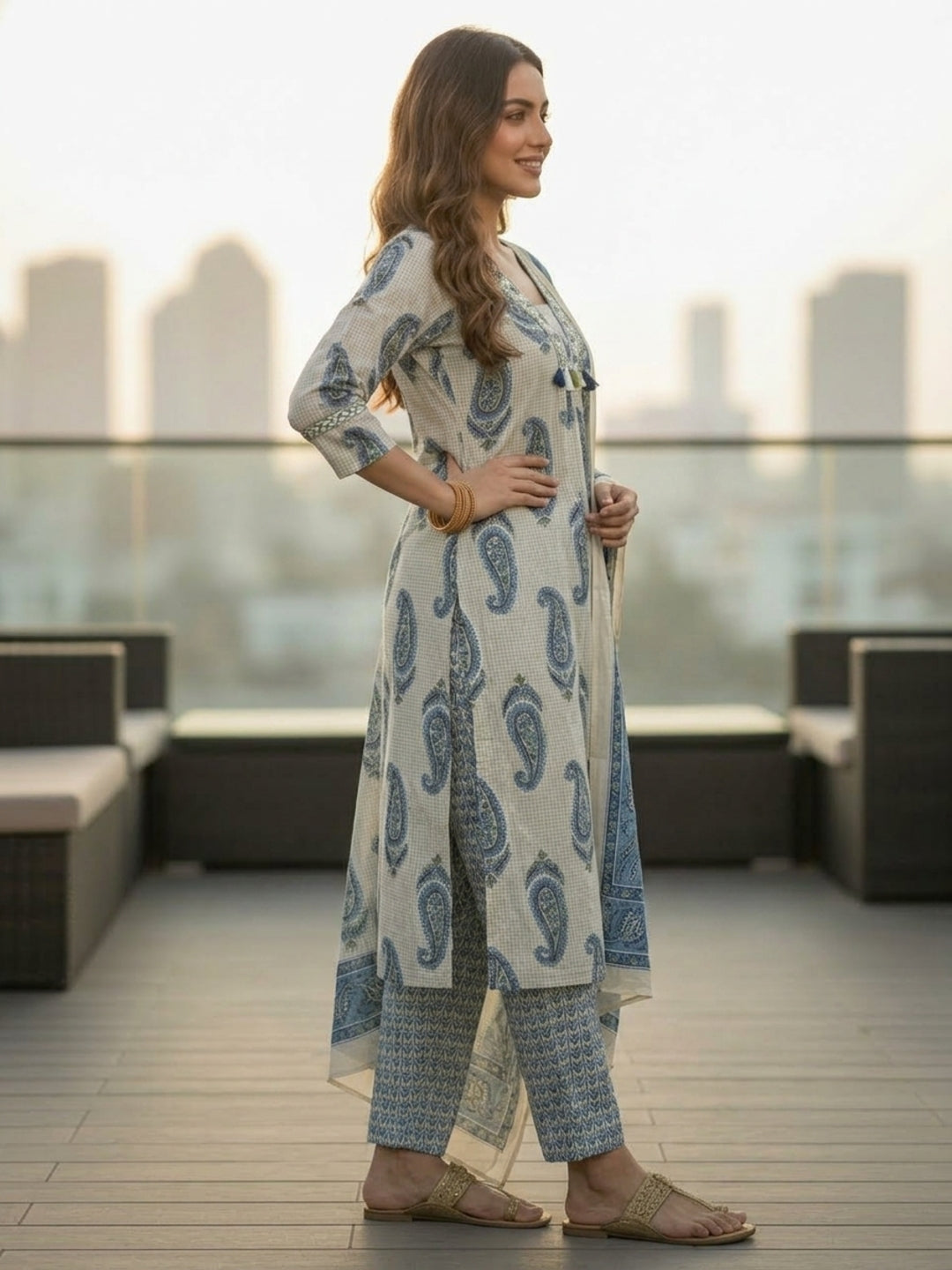 Checks & Paisley Print Straight Kurta with Palazzo & Dupatta - Blue