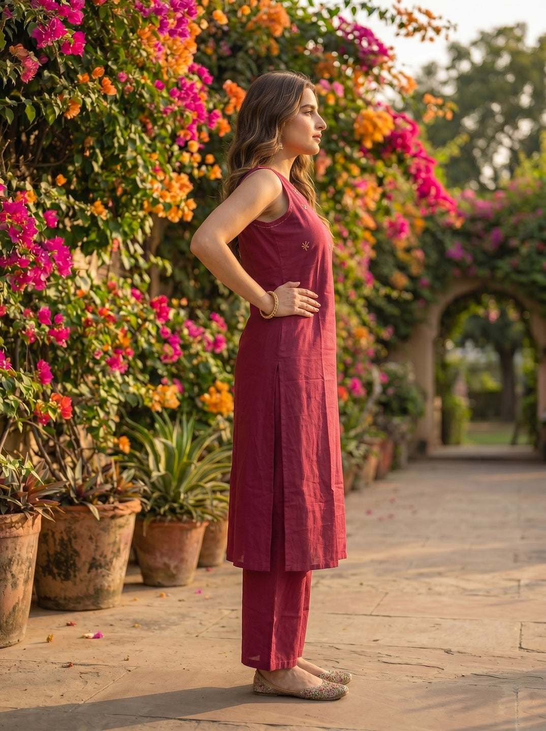 Solid Kantha Work Sleeveless Straight Kurta with Pyjama - Magenta