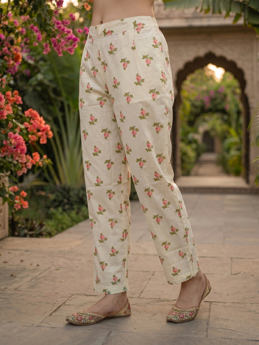 Ivory Floral Printed Sleeveless Kurta Set with Straight Pant & Dupatta