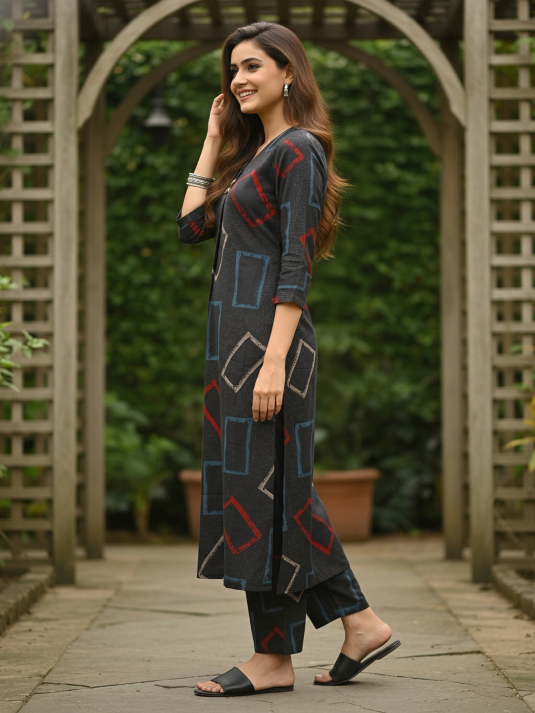 Black Geometric Abstract Printed A-Line Kurta Co-ord Set