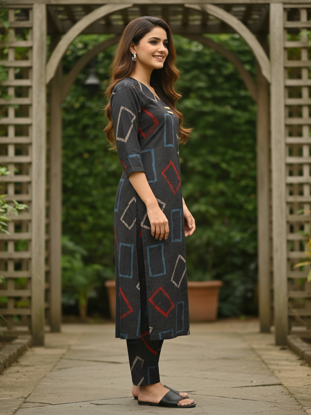 Black Geometric Abstract Printed A-Line Kurta Co-ord Set