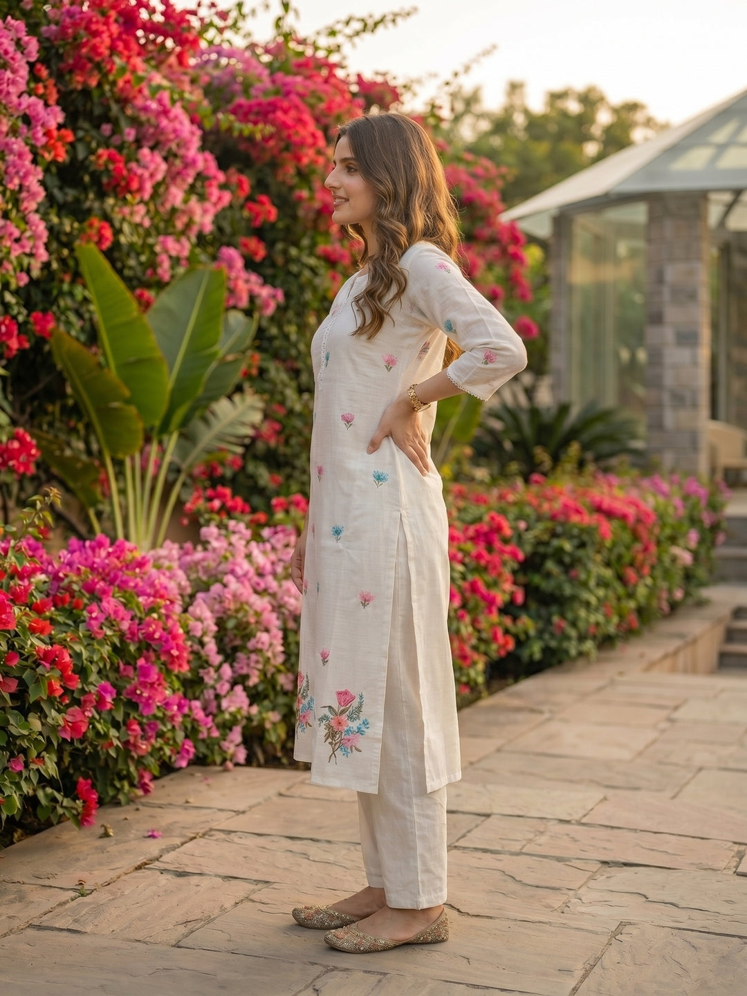 Solid Floral Embroidered Straight Kurta with Pant and Dupatta - White