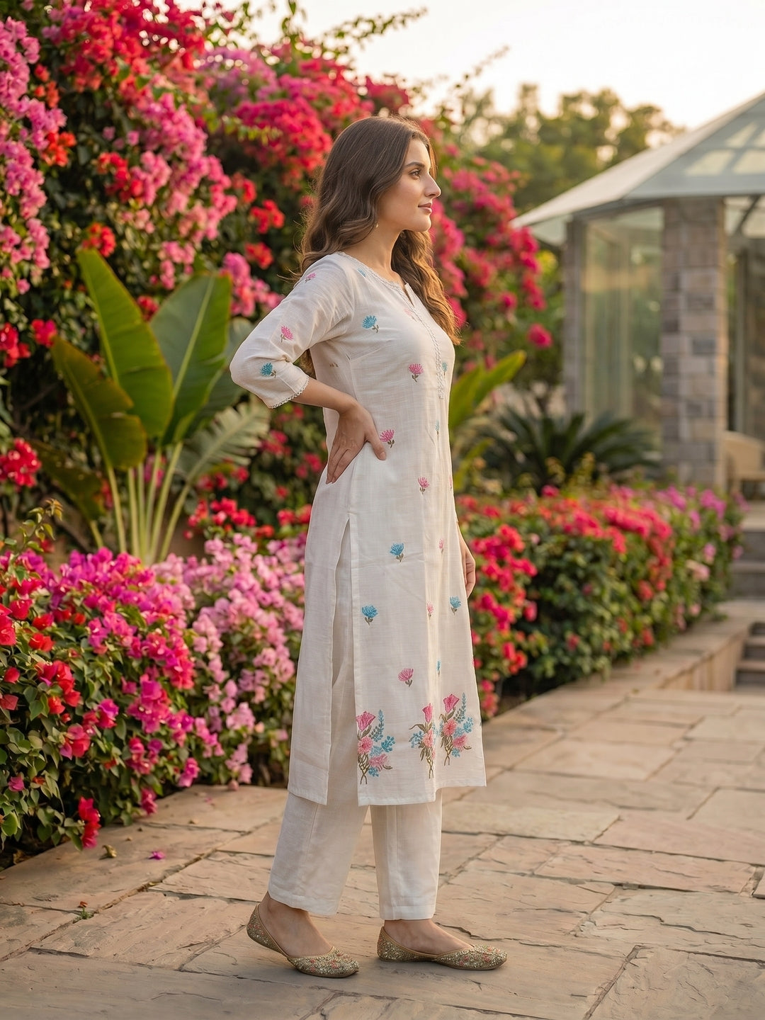 Solid Floral Embroidered Straight Kurta with Pant and Dupatta - White