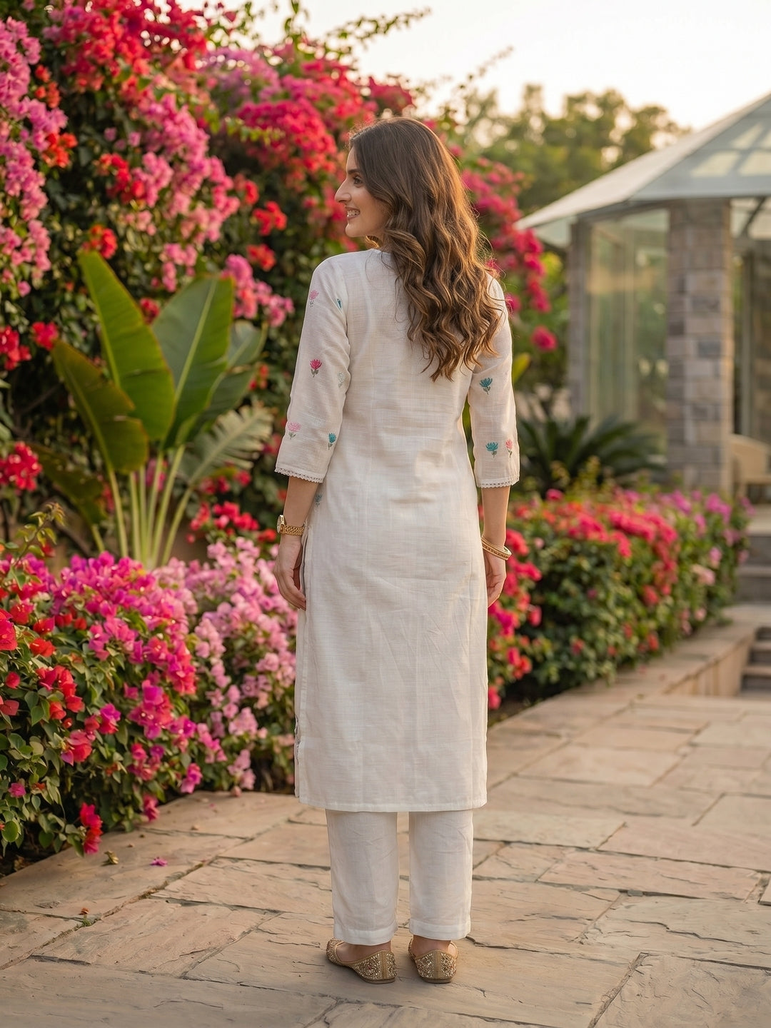 Solid Floral Embroidered Straight Kurta with Pant and Dupatta - White