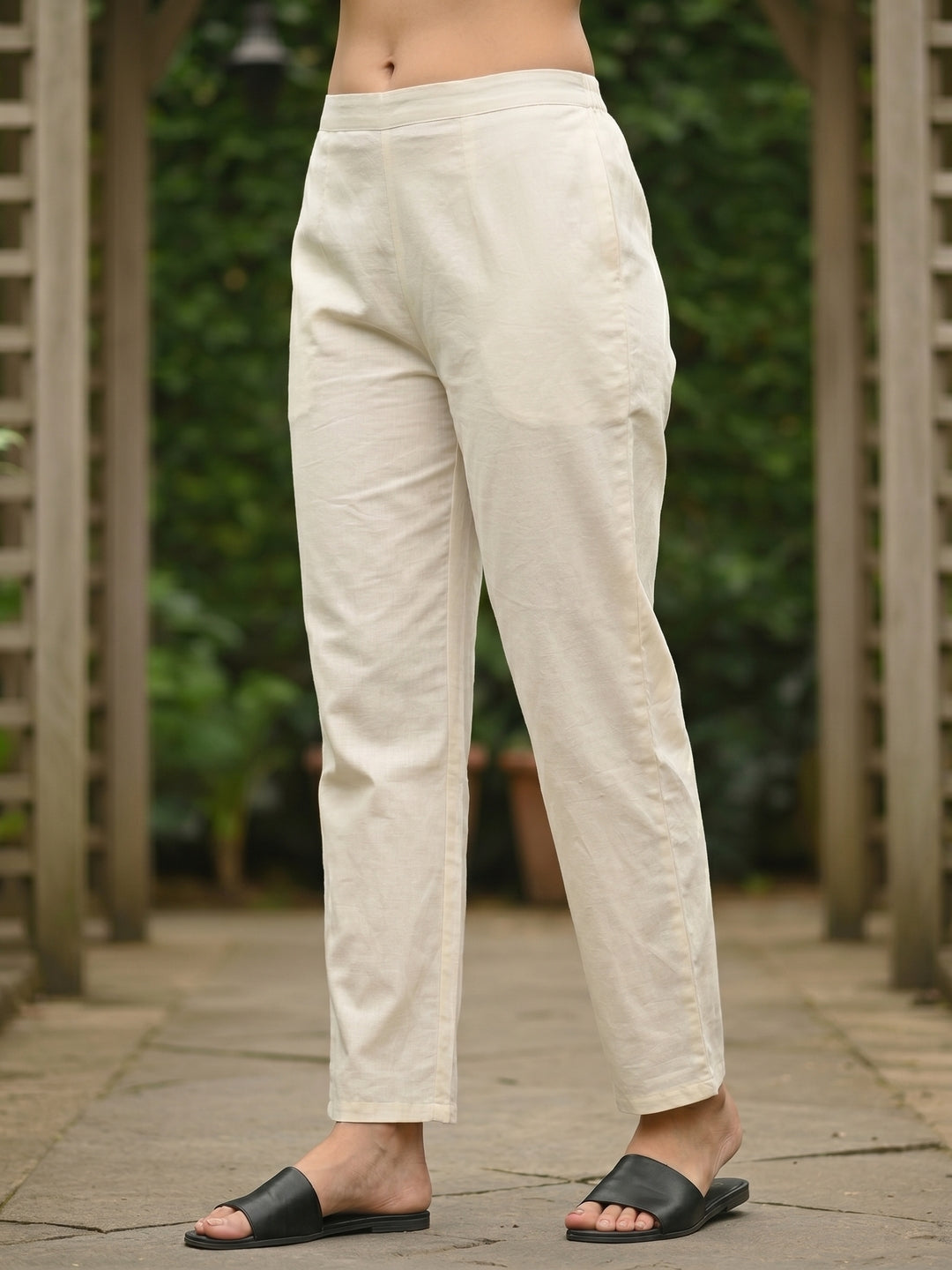 Solid Floral Embroidered Straight Kurta with Pant and Dupatta - Off White