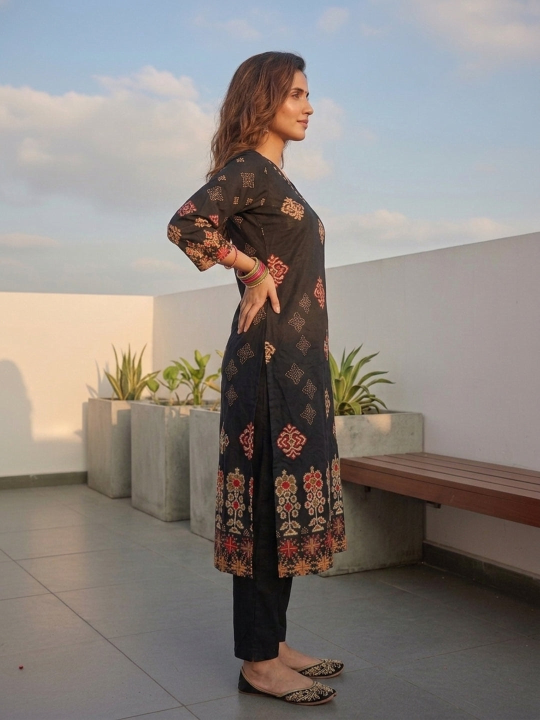 Ethnic Floral Printed Straight Kurta with Pant & Dupatta - Black