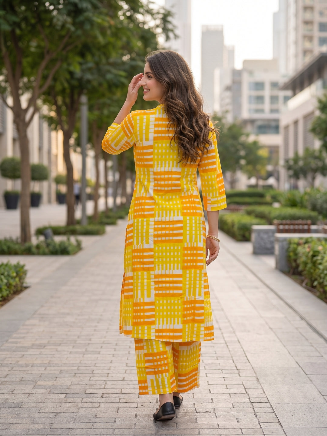 Geometric Print Straight Kurta with Pant - Yellow White