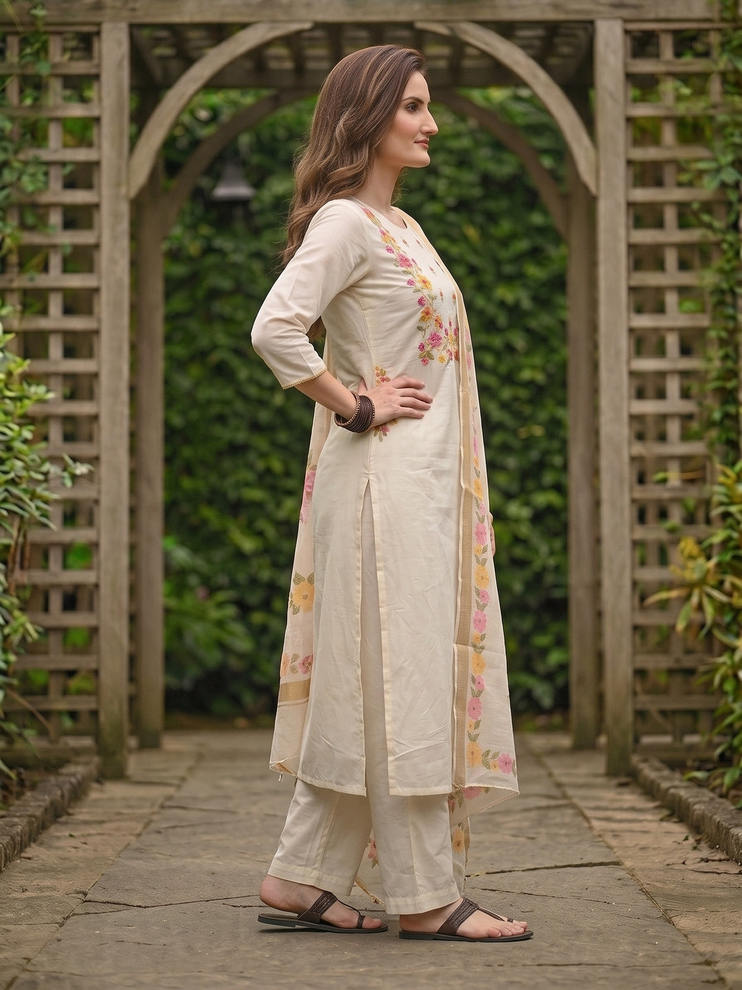 Solid Floral Hand Embroidered Straight Kurta with Pant & Dupatta - Off White