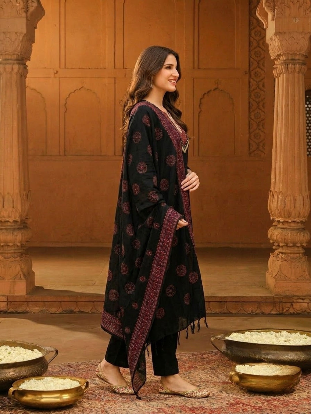 Black & Gold Embellished Kurta and pant & Dupatta
