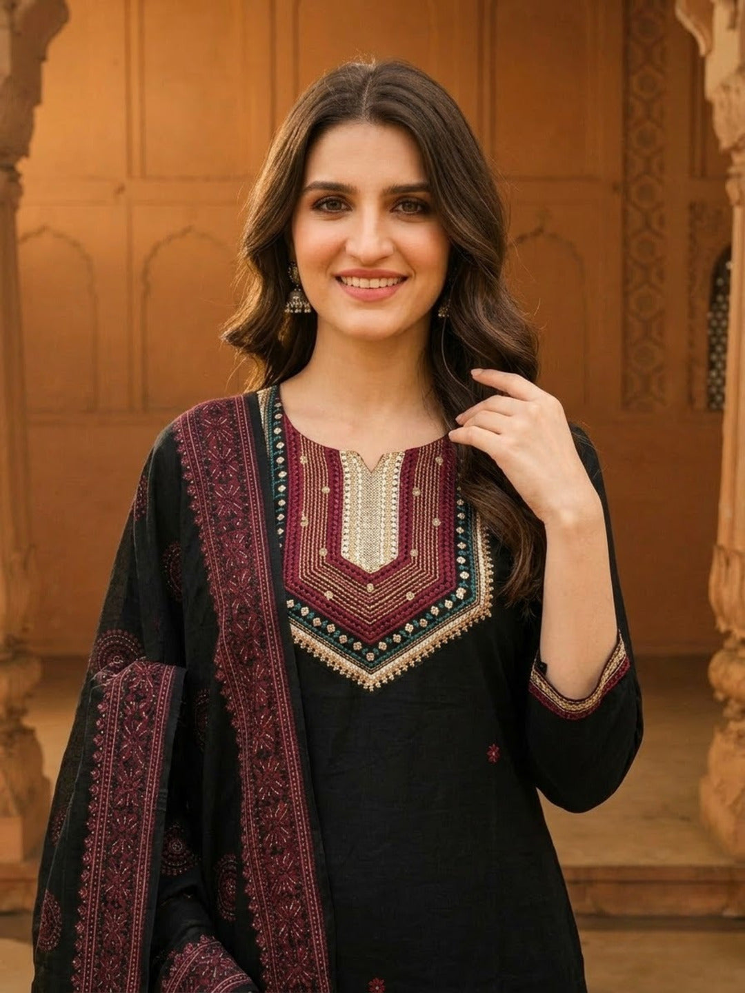 Black & Gold Embellished Kurta and pant & Dupatta