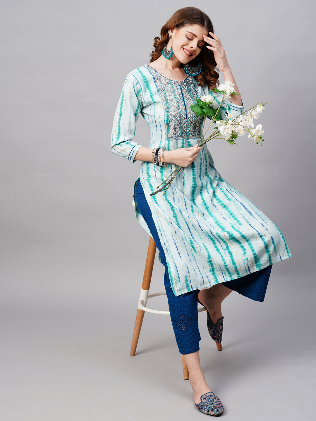 Ethnic Tie-Dye Printed Straight Fit Kurta - Light Aqua Blue