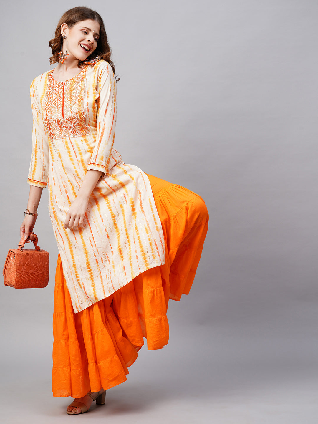 Ethnic Tie-Dye Printed Straight Fit Kurta - Pale Yellow