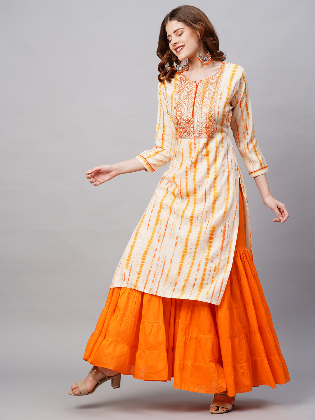 Ethnic Tie-Dye Printed Straight Fit Kurta - Pale Yellow