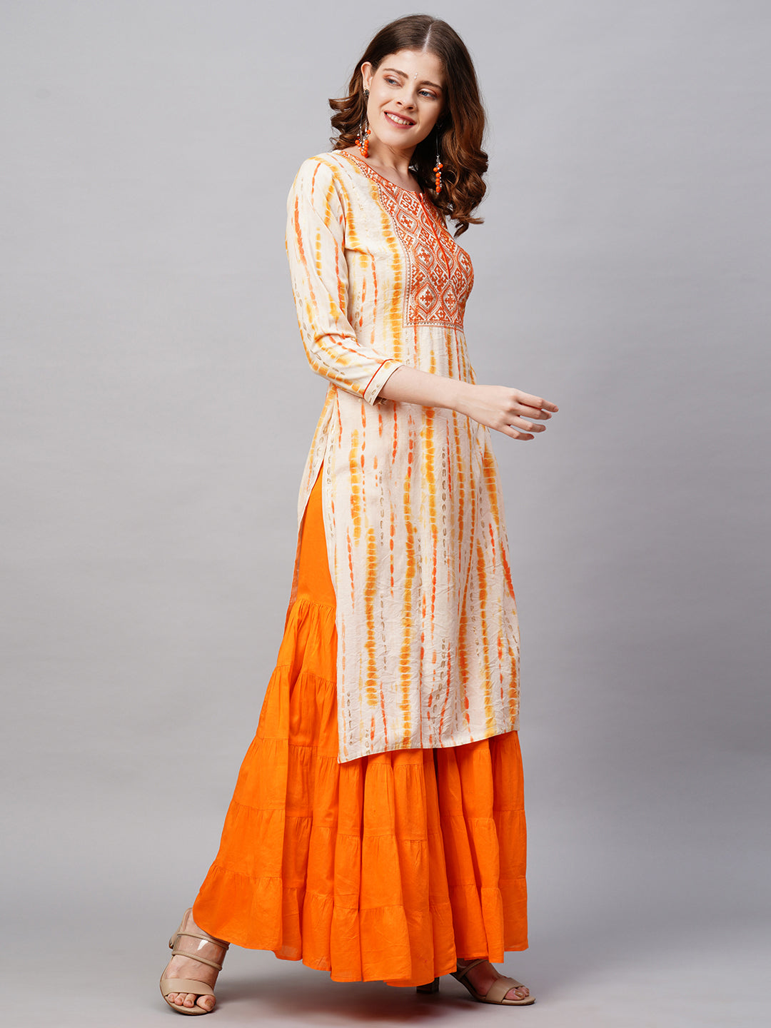 Ethnic Tie-Dye Printed Straight Fit Kurta - Pale Yellow