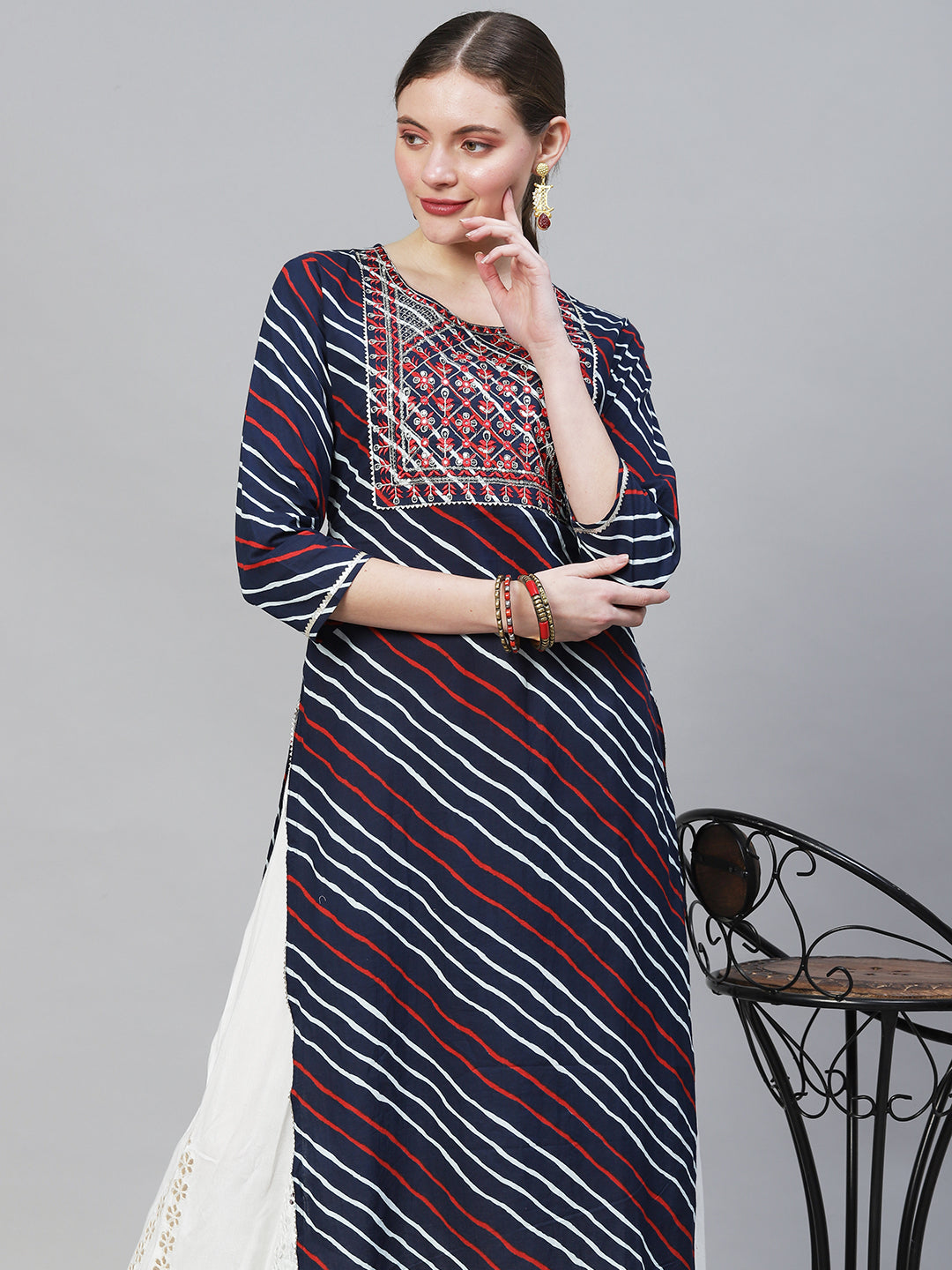 Leheriya Printed & Embroidered Straight Fit Kurta – Dark Blue