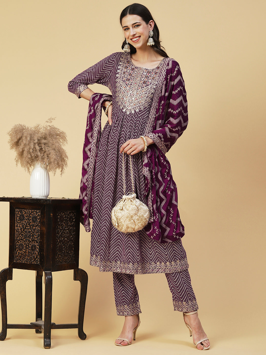 Chevron Printed Embroidered Kurta With Pants & Dupatta - Burgundy