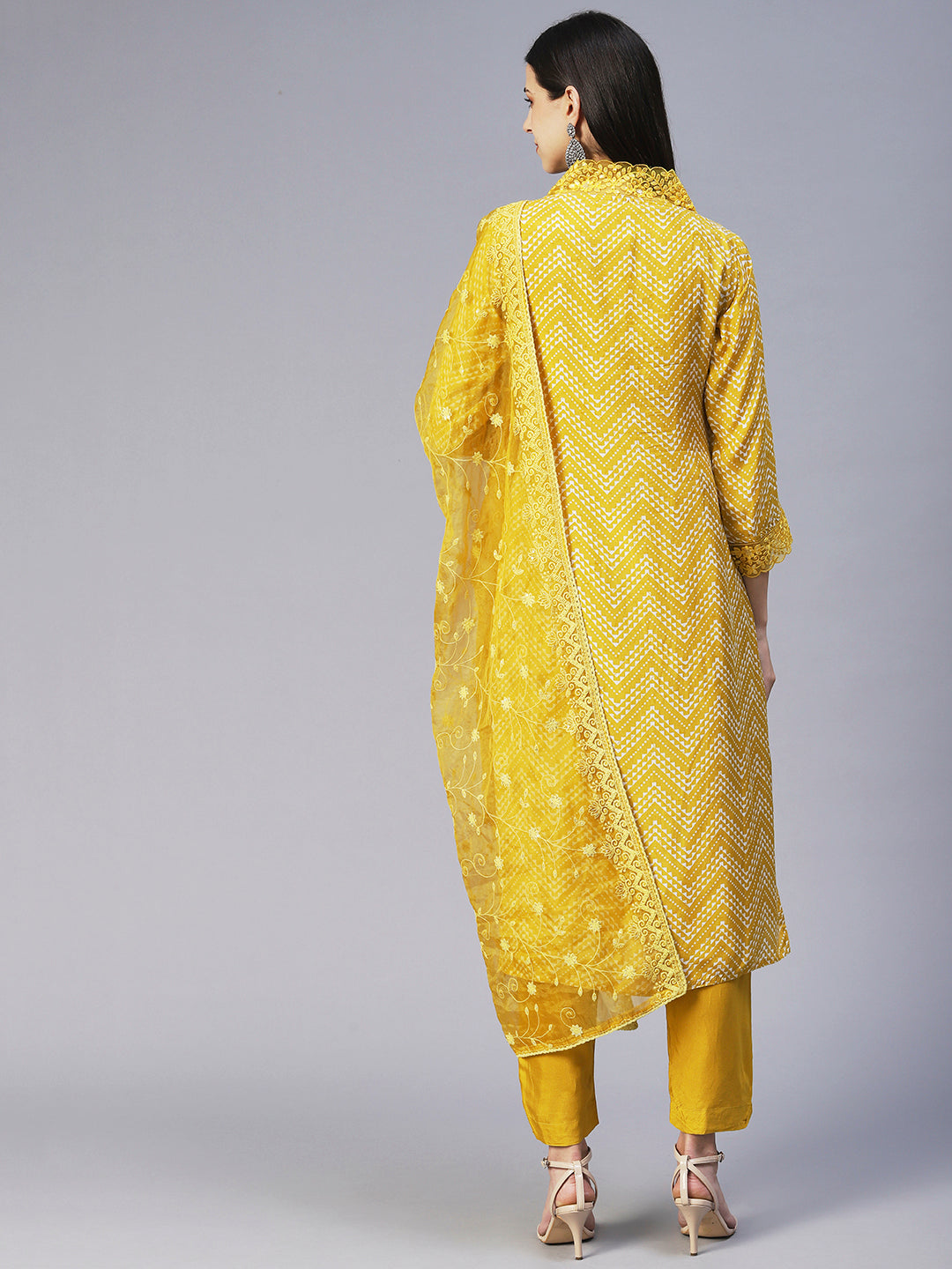 Geometric Printed Scallop Lace Kurta With Pants & Embroidered Dupatta - Yellow