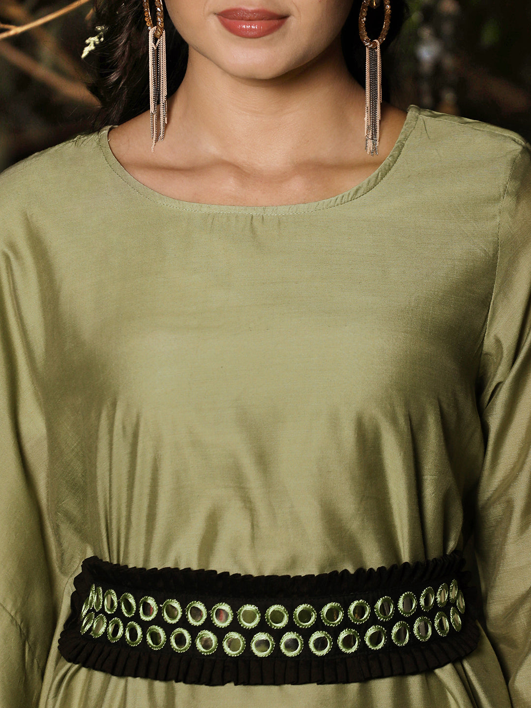 Solid Kaftan Dress with Mirror Embroidered Belt - Light Green