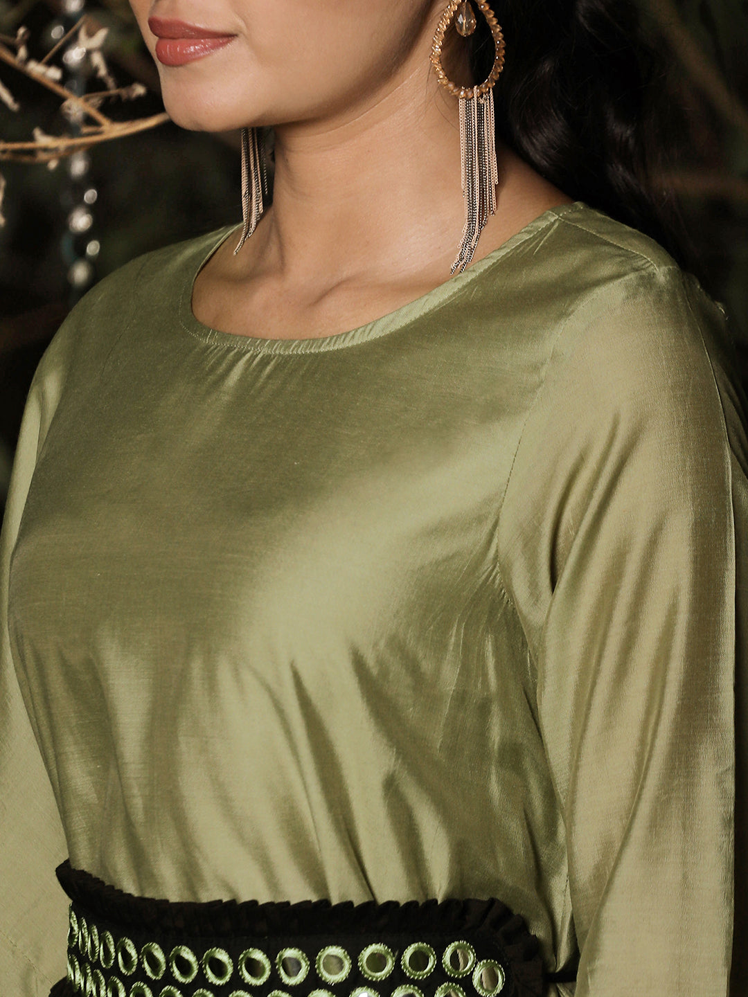 Solid Kaftan Dress with Mirror Embroidered Belt - Light Green