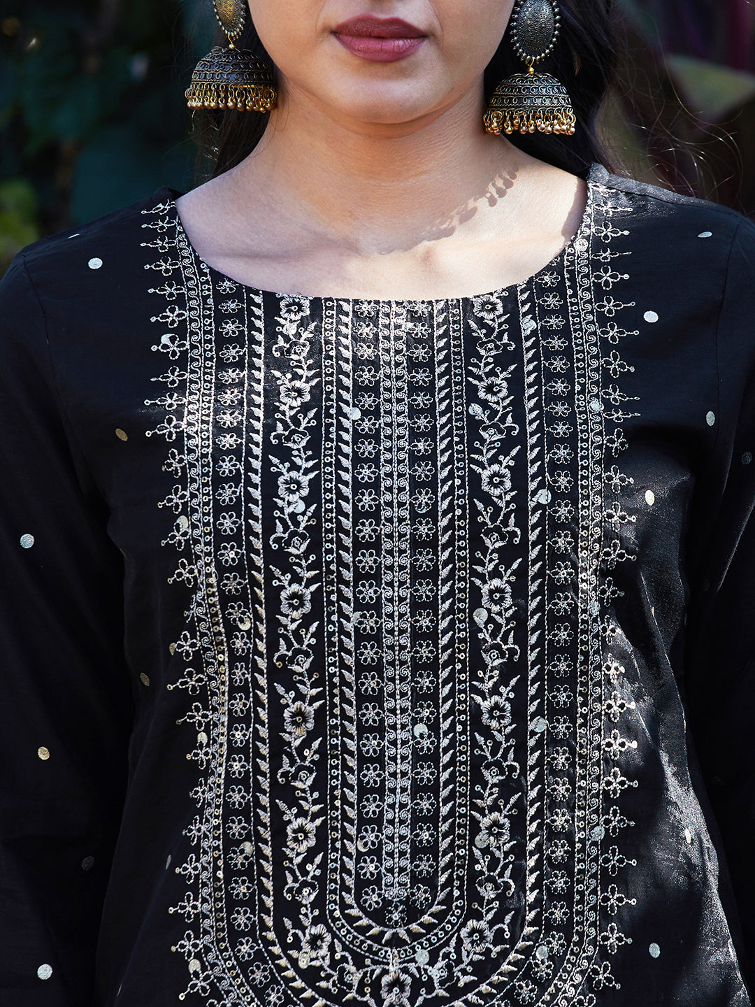 Solid Floral Embroidered Straight Fit Kurta with Pant & Dupatta - Black