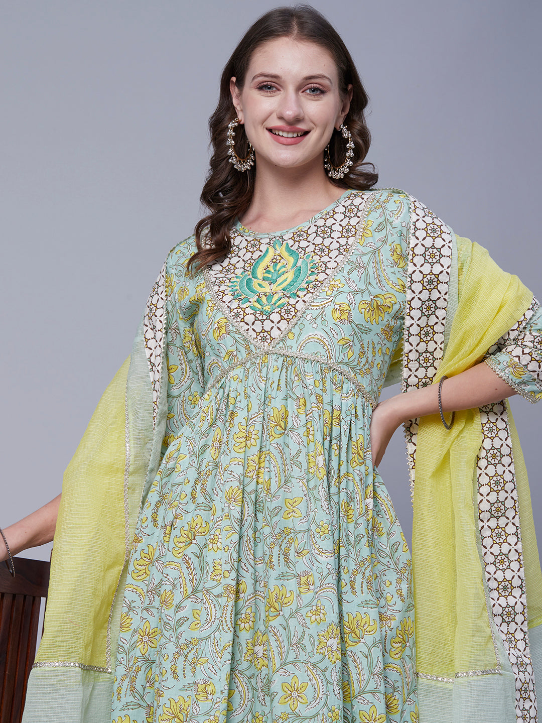 Floral Printed Resham Embroidered Gota Temple Lace Work Gathered Kurta With Pants & Dupatta - Pastel Green