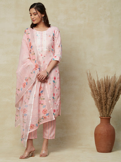 Floral Printed Crochet Lace Ornamented Linen-Blend Kurta with Pants & Linen Dupatta - Pink
