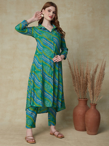 Bandhani & Lehriya Ethnic Foil Printed Asymmetric Hem Kurta With Pants - Green