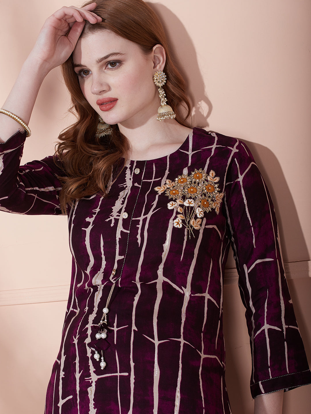 Abstract Printed & Floral Embroidered Straight Fit Kurta - Violet