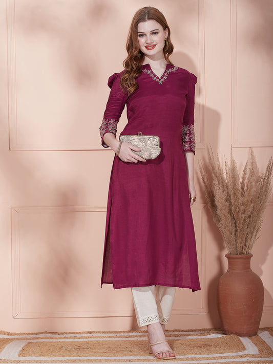 Solid Floral Embroidered Straight Fit Kurta - Purple