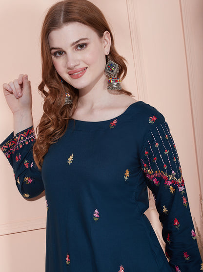 Solid Floral Hand Embroidered Straight Fit Kurta - Teal Blue