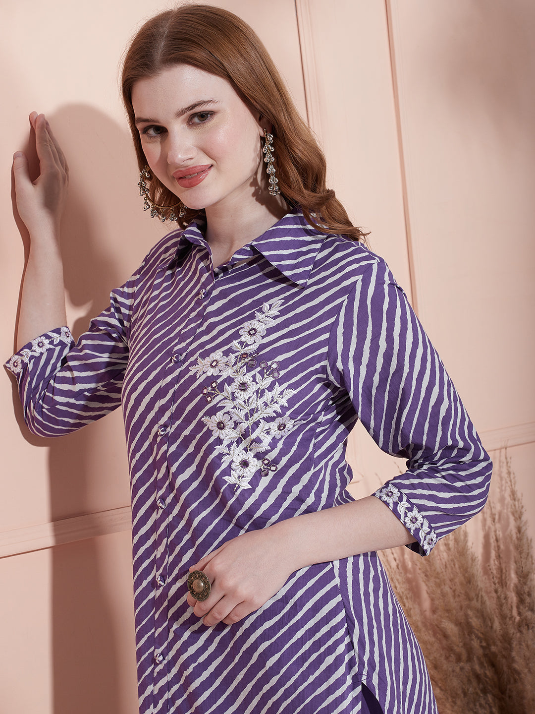 Leheriya Printed & Floral Embroidered Straight Fit Kurta with Pant - Purple