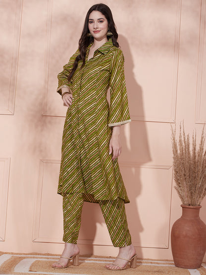 Leheriya Foil Printed A-Line Paneled Kurta with Pant - Green